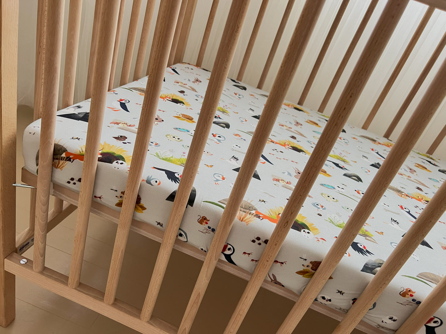 Snuggly Figs™ X Puffin Rock™ - Meadow Friends - Bamboo Crib Sheet