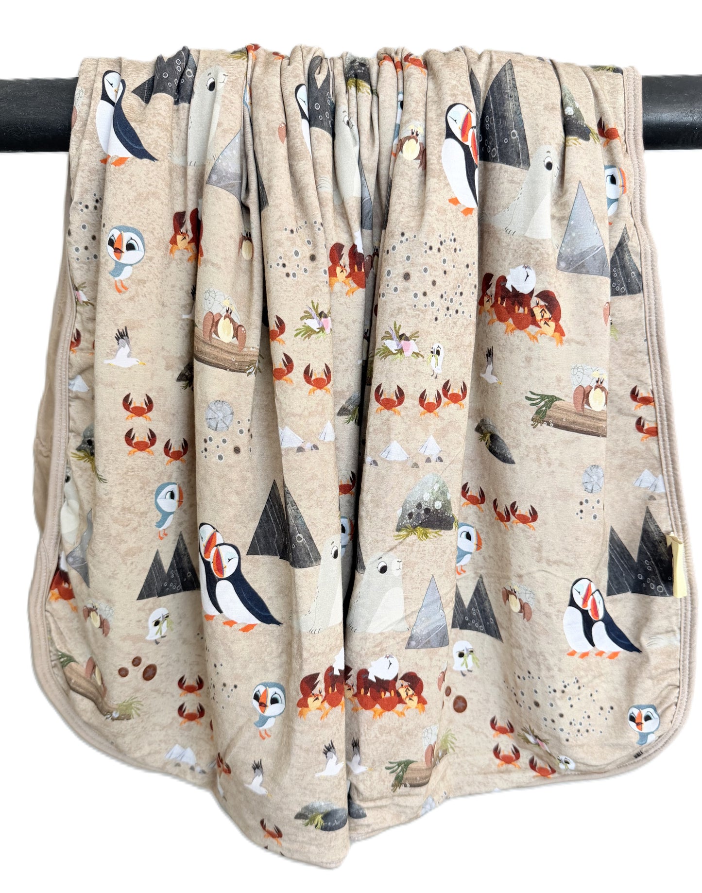 Snuggly Figs™ X Puffin Rock™ - Finding Bearnie - Bamboo Blanket
