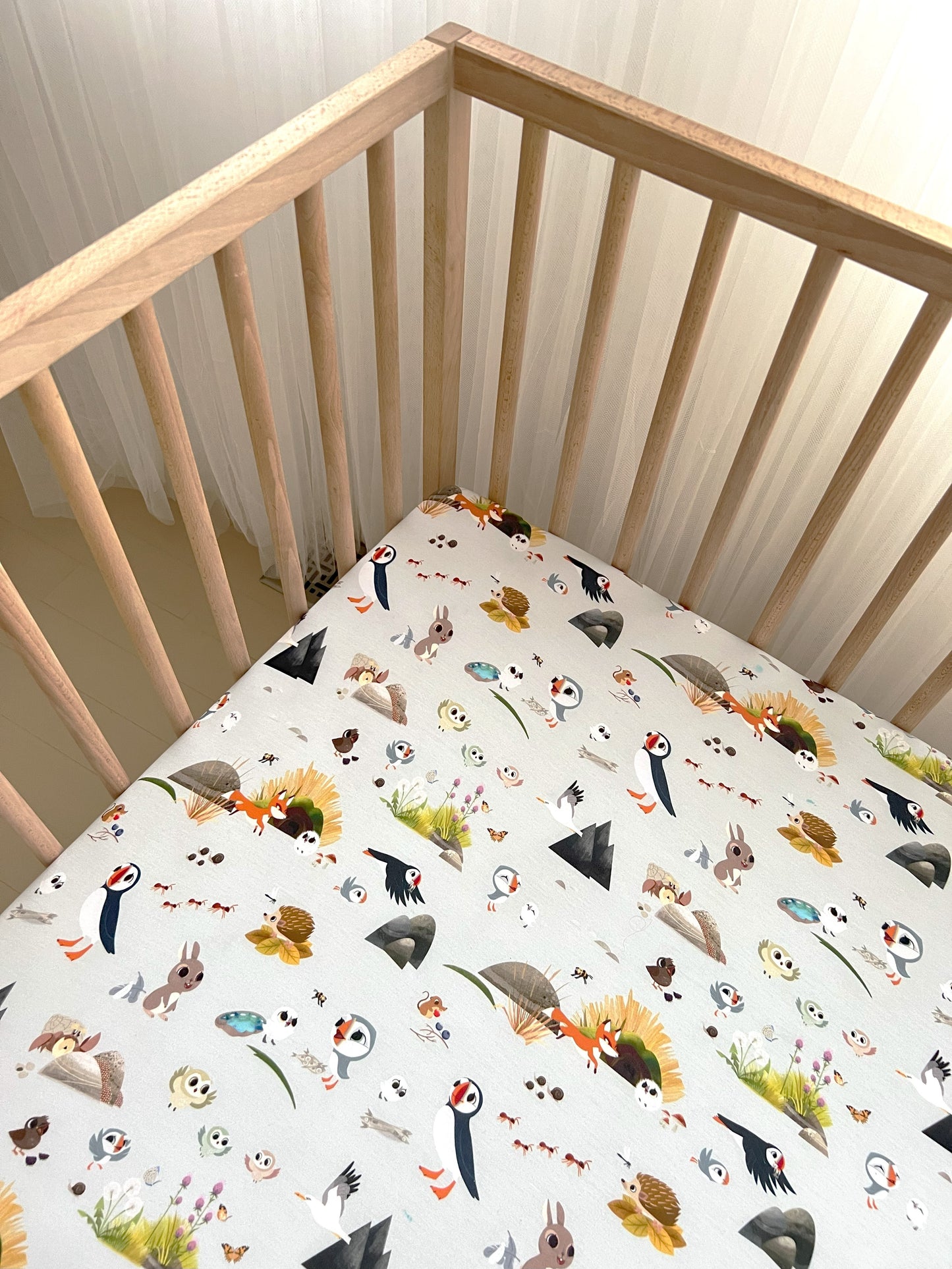 Snuggly Figs™ X Puffin Rock™ - Meadow Friends - Bamboo Crib Sheet